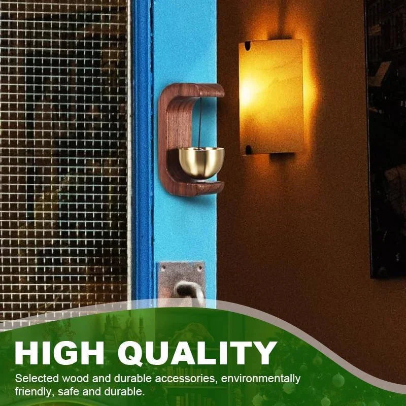 HarmonieGlocke – Charmante C-förmige Holz-Windglocke mit beruhigendem Klang