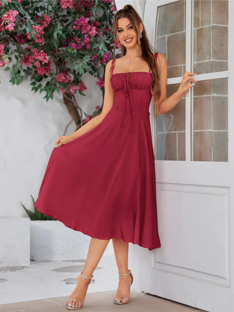 Gerüschtes Bustier Kleid mit Spalt und Trägern