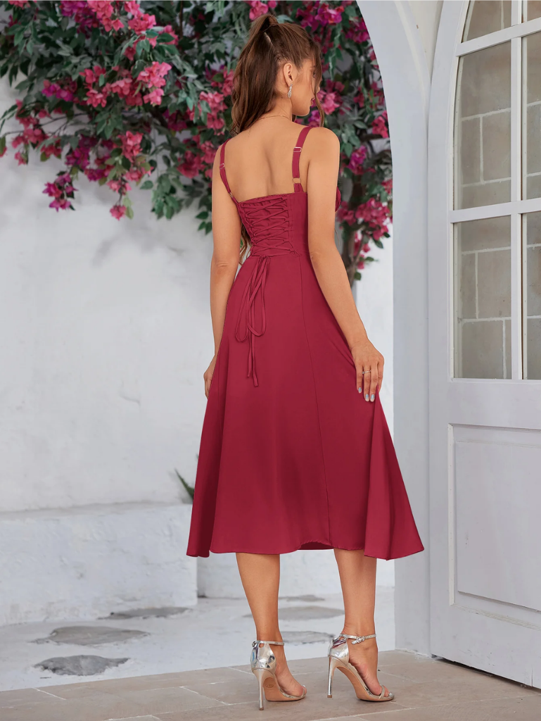 Gerüschtes Bustier Kleid mit Spalt und Trägern