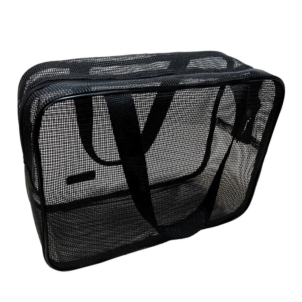 Trousse de toilette en maille