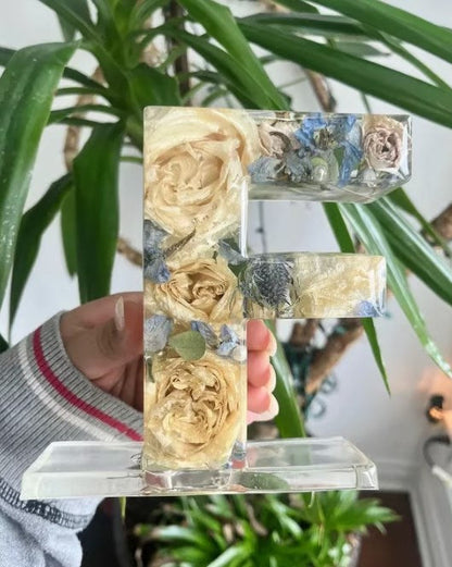 ResinBloom Blüten-Resin-Nachtlicht