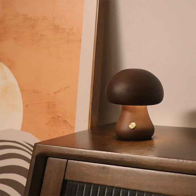 Lampe de table champignon en bois